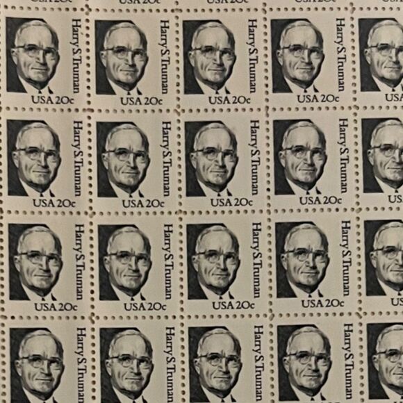 MNH 1984 Sheet of 50 20c Harry S. Truman Stamps Scott #1862 - Picture 2 of 2
